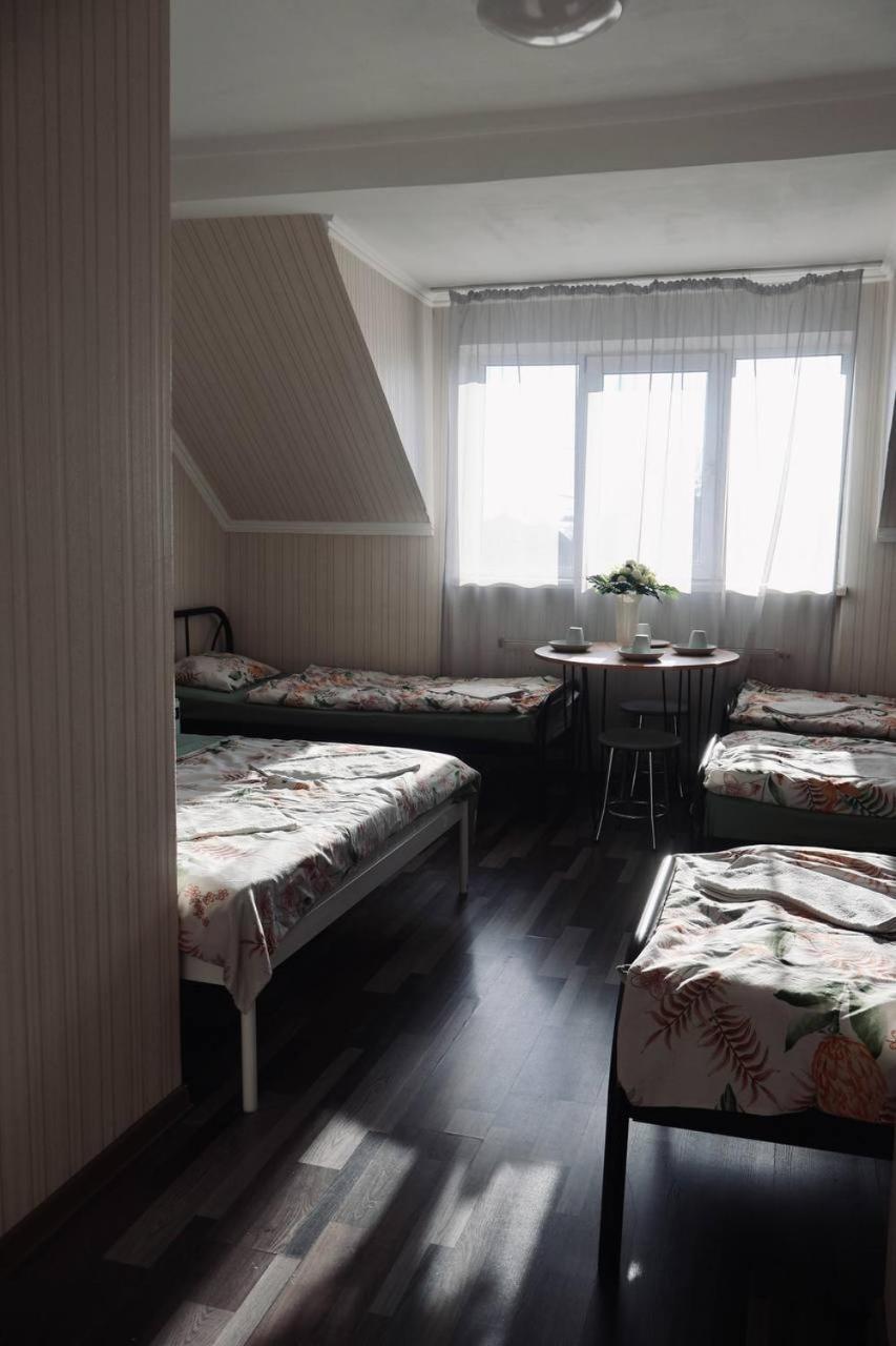 Vip Hostel Mukacheve Exterior photo